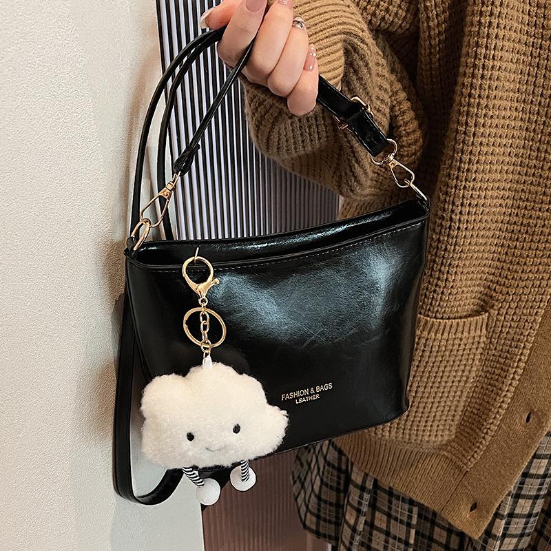 High-end Niche Bucket Bag for Women's New Trendy Crossbody Bag for Women Ins Niche Versatile Shoulder Chain Bag