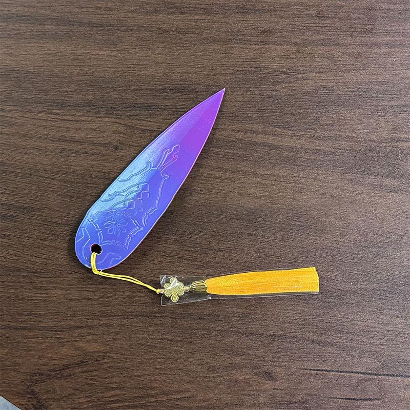 Cartoon K-Pop Demon Hunter Zoey Role-Playing Props Plastic Accessories Handmade Halloween Decoration Pendant Party Gifts