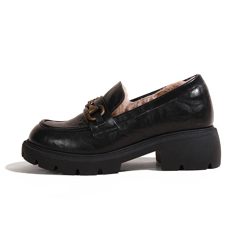 Platform women's autumn new velvet single shoes inner height increase small leather shoes small size 33