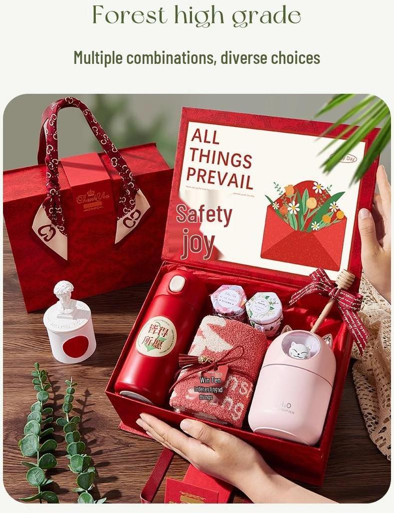 Elegant Teacher's Day Gift Box for Bridesmaids and Wedding Guests