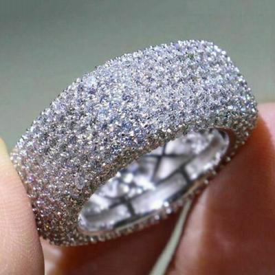 Yeni Lüks Kristal Kübik Zirkonya Yüzükler Kadınlar için Moda Geometrik Bant Tasarımı Gelin Düğün Parti Yüzükler Muhteşem Takı