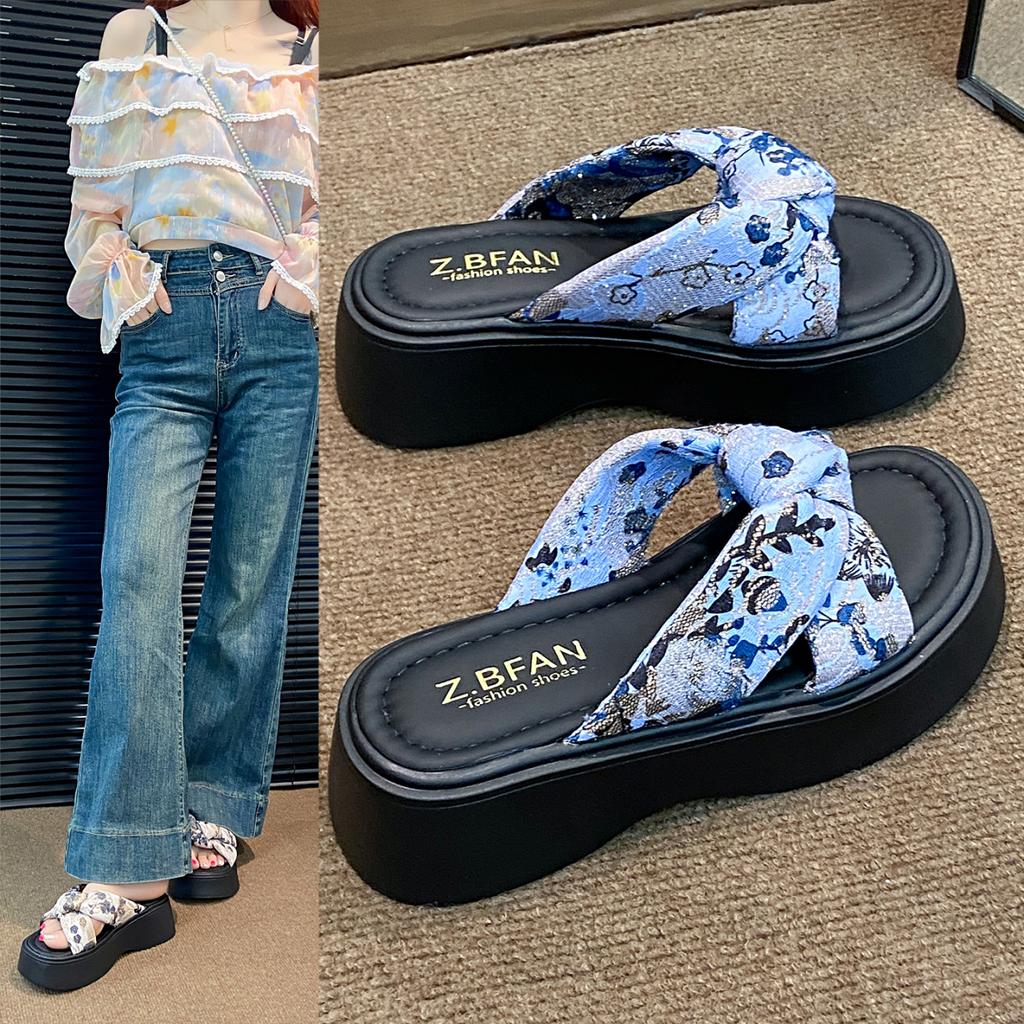 Thick Soled Slippers for Women Summer Chain Denim Chunky Heel Cross Slides Open Toe Outdoor Beach Woman Walking Slides