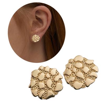 Retro Gold Alloy Stud Earrings Unique Irregular Geometric Shape for Fashionable Women Seeking Style and Comfortable