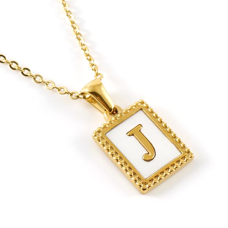 18K Gold Stainless Steel Letter Pendant Necklace – European and American Style Titanium Steel Clavicle Chain for Women
