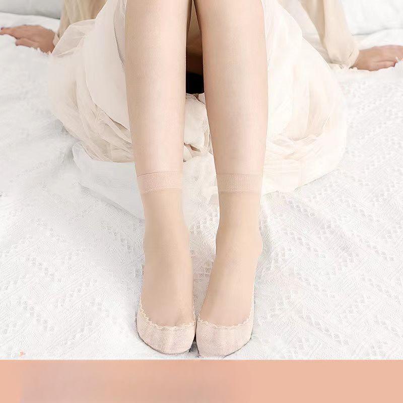 Female Summer Thin Anti Hook Wire Non Skid Cotton Bottom Transparent Bare Crystal Tube Socks