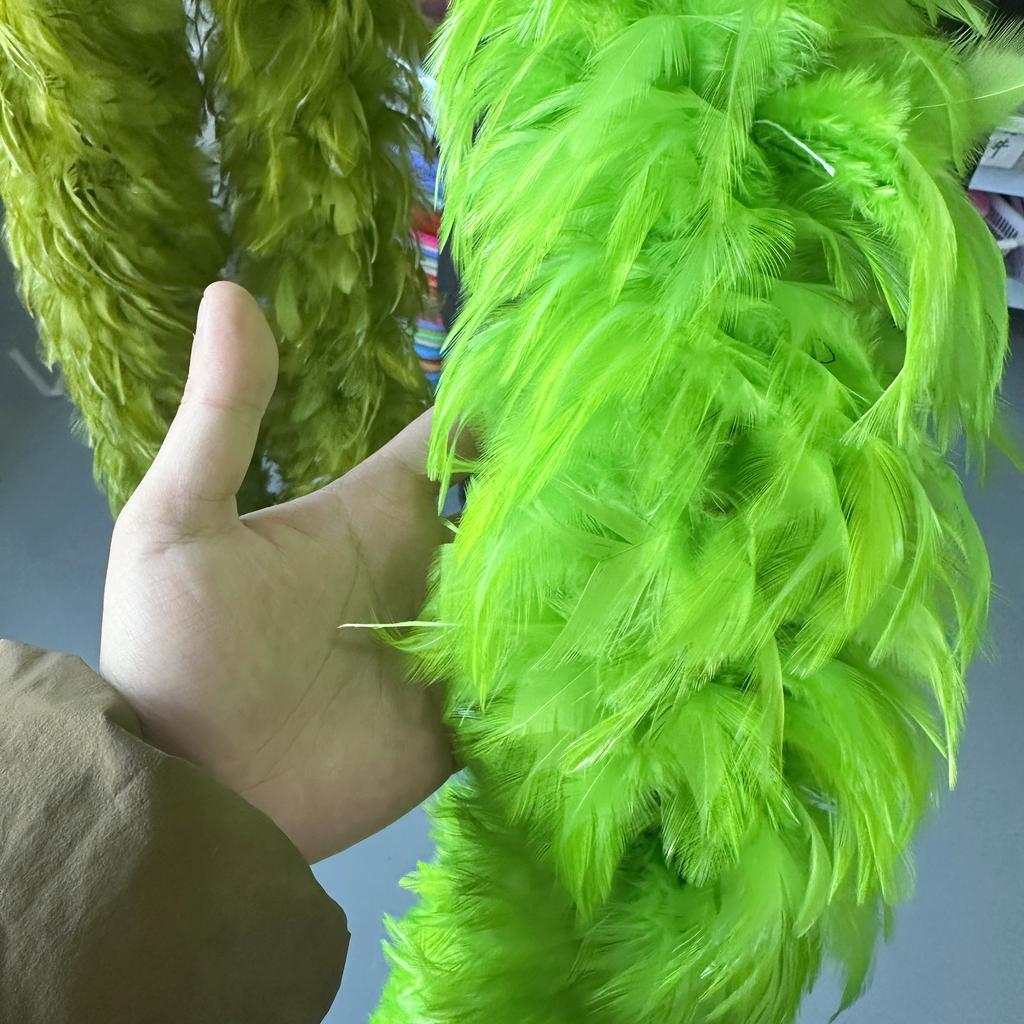 DIY Fluffy Red Chicken Feather Boa Scarf 2Meter Rooster Feathers Shawl for Wedding Carnival Party Dress Decoration Costume Accessory