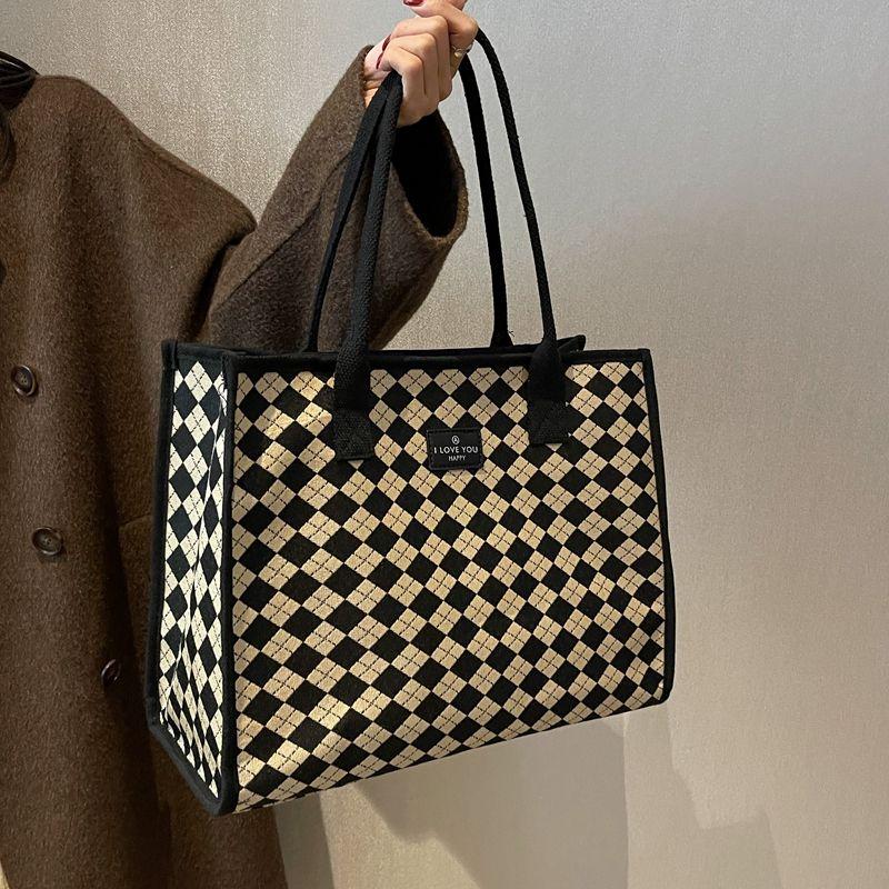 Borsa di grande capacità Borsa a tracolla popolare da donna per la primavera e l'estate Borsa tote scozzese per tutte le partite Borsa tote in tela Borsa per mamma
