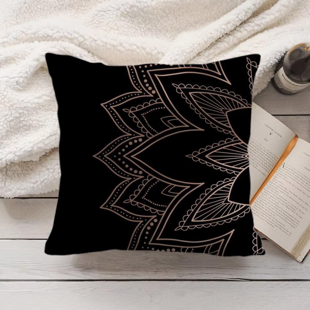 Classic Mandala Pattern Cushion Cover Short Plush DoubleSided Printing Home Machine Washable In Warm Winter Pillow Cover