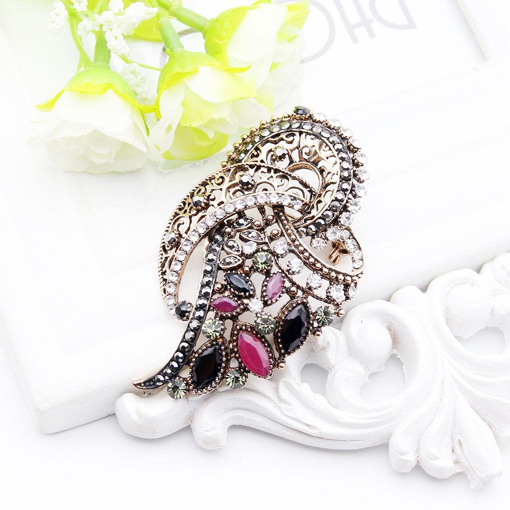 Fashion Floral Grey Stone Brooch Ladies Antique Gold Color Crystal Lapel Scarf Pin Jewelry Wholesale