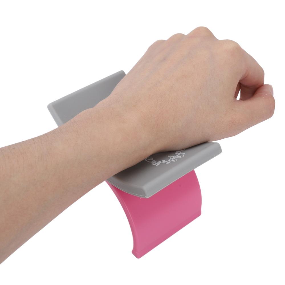 Weiche Silikon-Maniküre-Handauflage Rosa oder Schwarz Nagelkunst-Auflage Nagelkunst-Zubehör