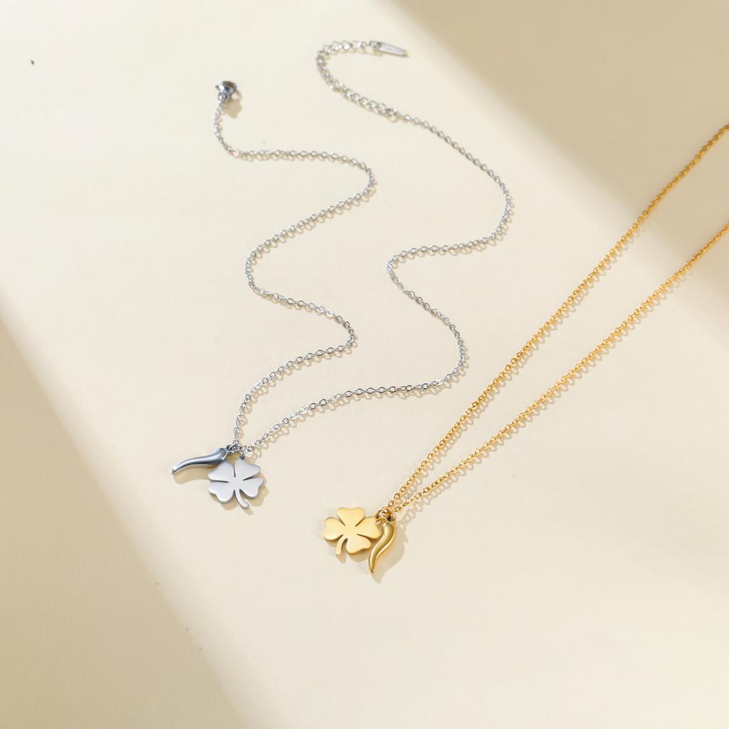 Four Leaf Clover Pepper Necklace for Women Leaves Choker Stainless Steel Pendant Trend Fashion Jewelry Charm Birthday Gifts 2026