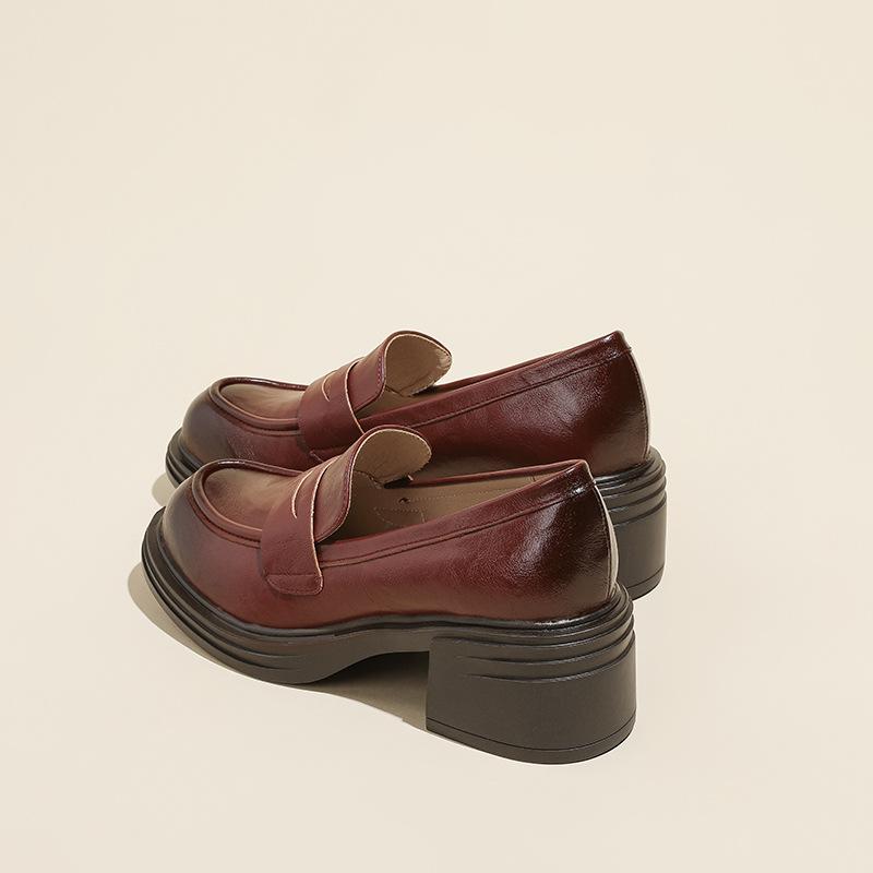 

Ретро туфли на толстом каблуке, корейская версия маленьких кожаных туфель для женщин на весну и лето 2025 года, новые простые черные лоферы на одной педали, одинарные туфли для женщин 40 бордовый