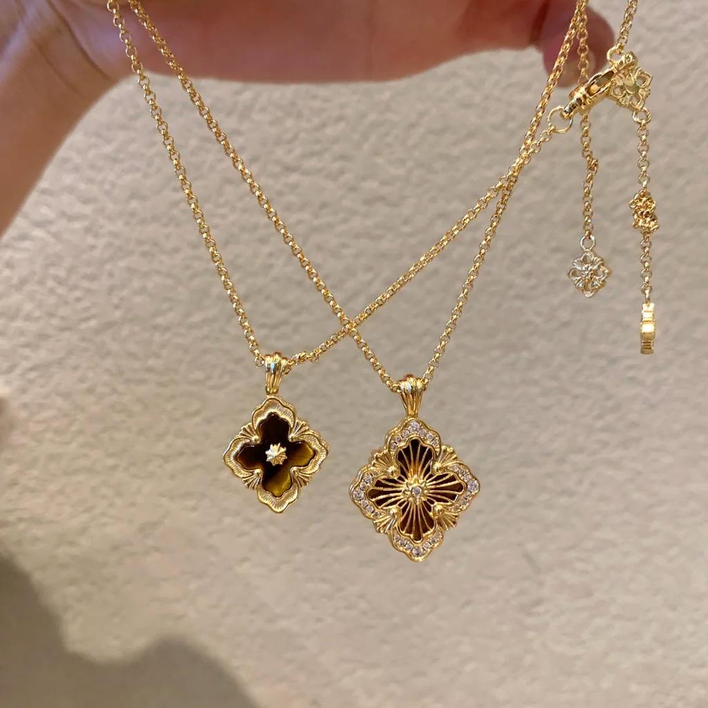 Brushed Tiger's Eye Clover Bracelet Opera Earrings Court Style Diamond Necklace Set
