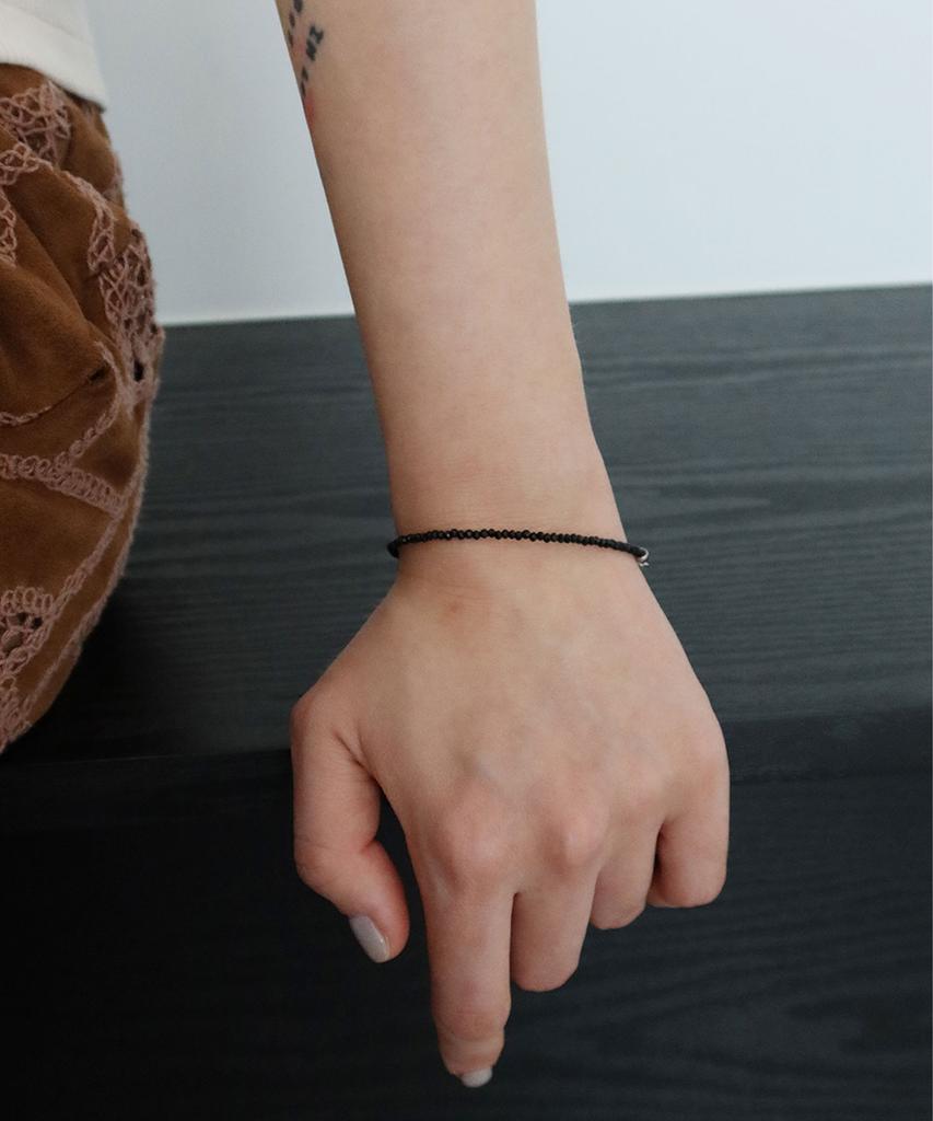 August Harmony Tiny Beads Bracelet / 4 Colors