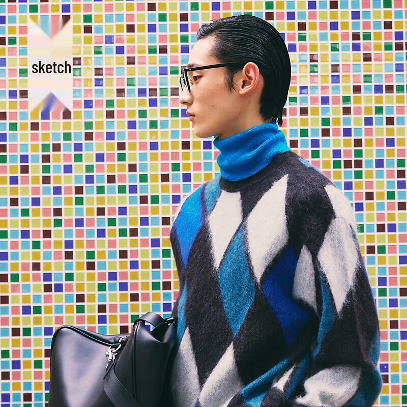 

Мужской пуловер свободного кроя с круглым вырезом и принтом L