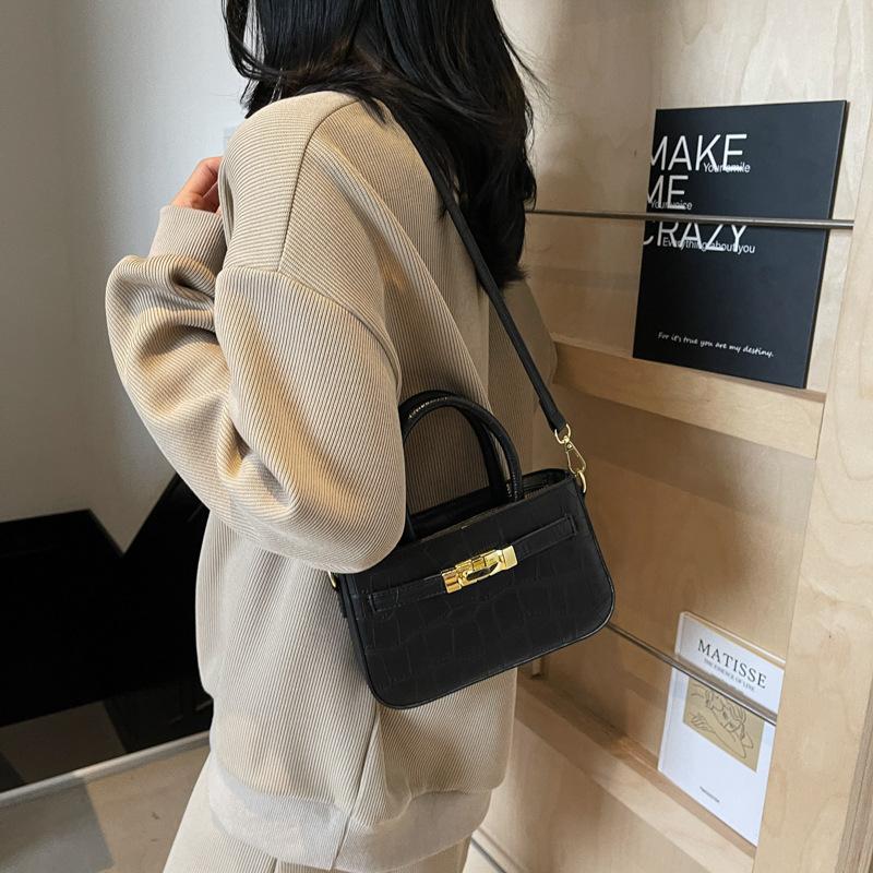 Handbag Women's New Fashion Solid Color Shoulder Messenger Bag