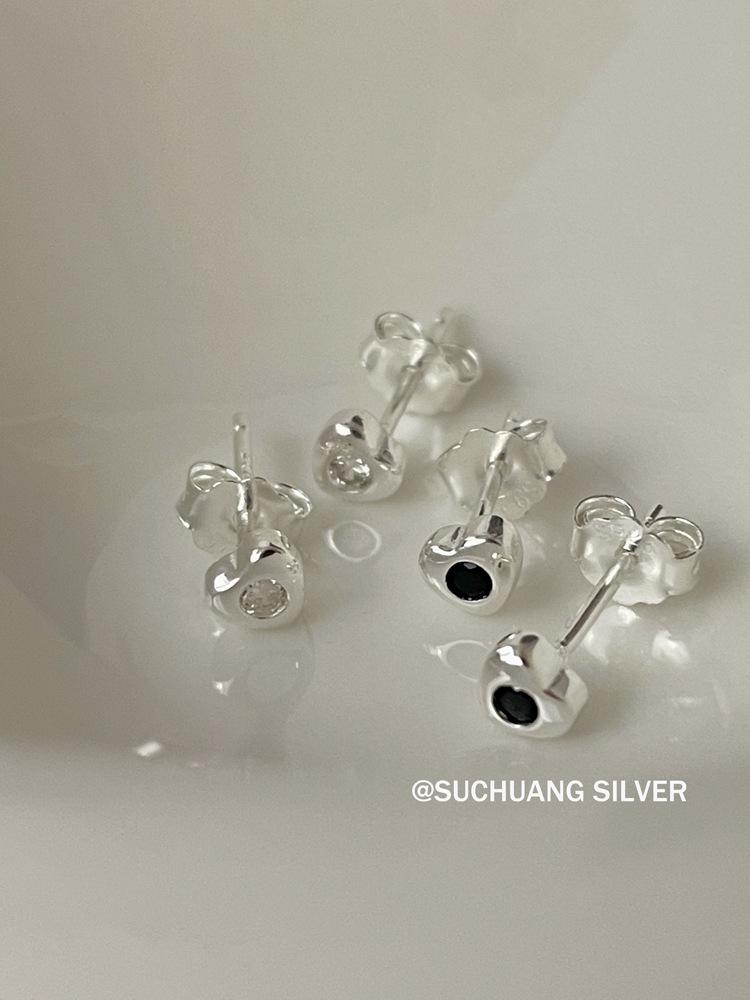 S925 Sterling Silver Mini Heart Stud Earrings - Simple, Cute, Versatile Design for Women