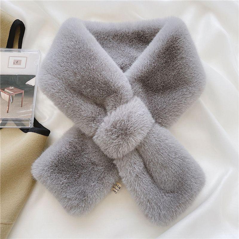 Korean Style Plush Scarf for Women - High-End Autumn Winter Neck Warmer & Gaiter