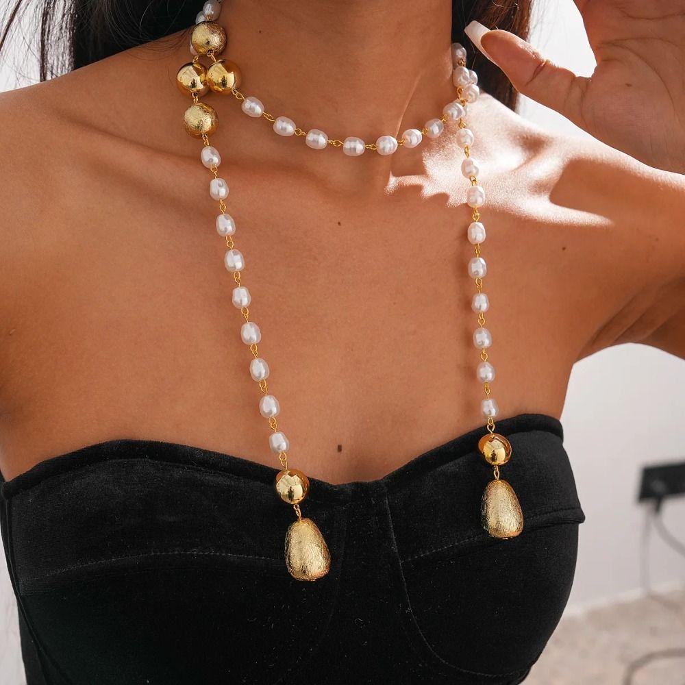 Fashionable Style Chain Necklace Luxury Design Pearl Bead Necklace  European Style