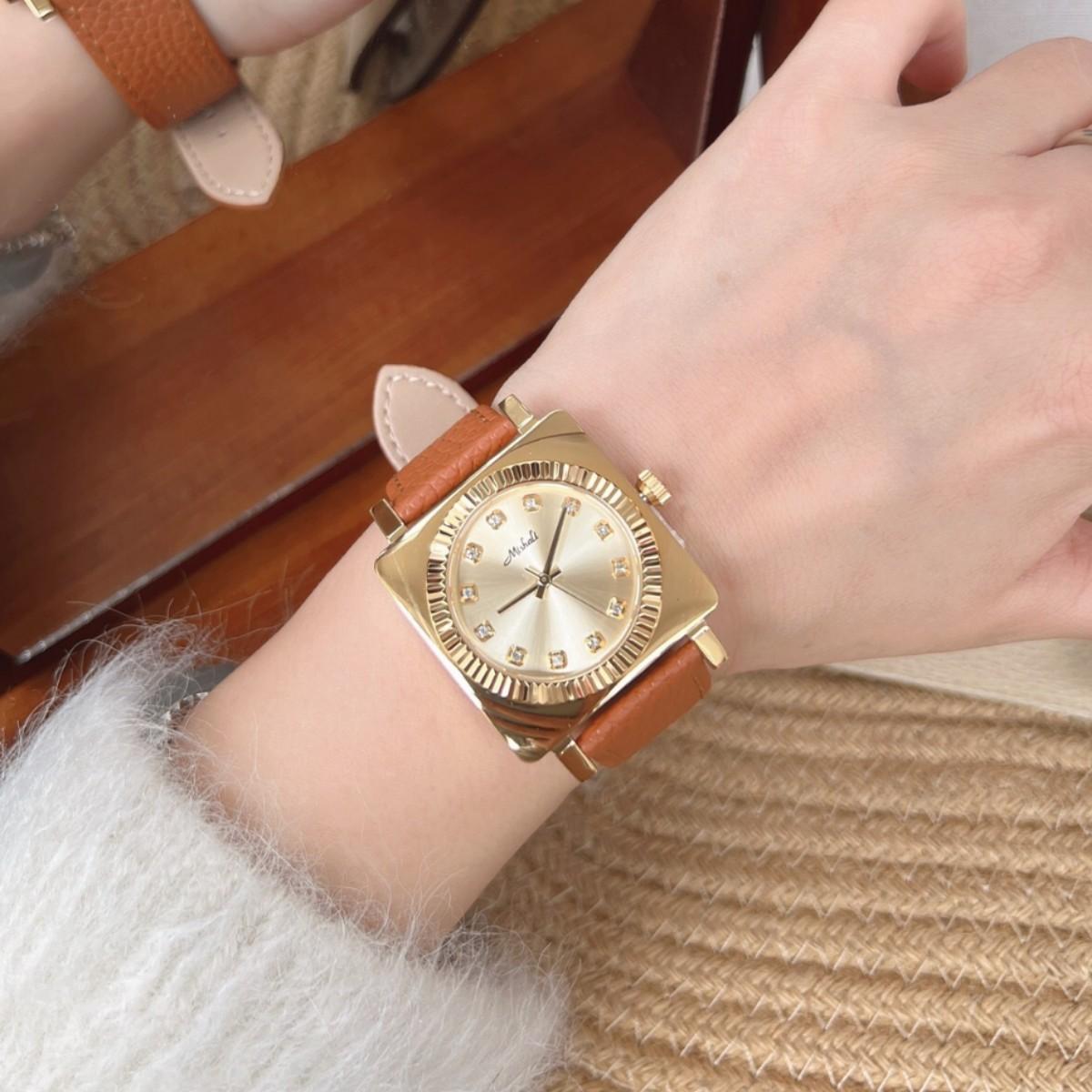 Steel Case Watch, Genuine Leather Watch, Large Dial Fashion Women S Watch