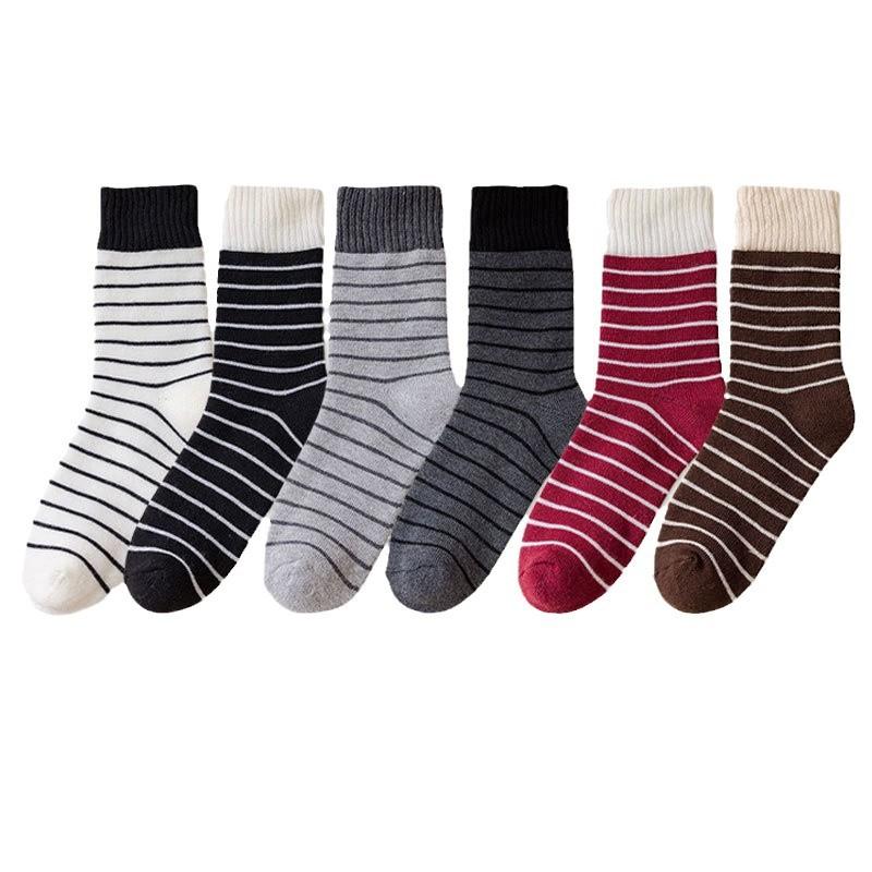Rote Socken, Damen Fleece Verdickte Schlingen-Socken, Herbst- und Winter-Trendige Mid-Calf-Socken, Warme gestreifte Socken, Vielseitige Haussocken