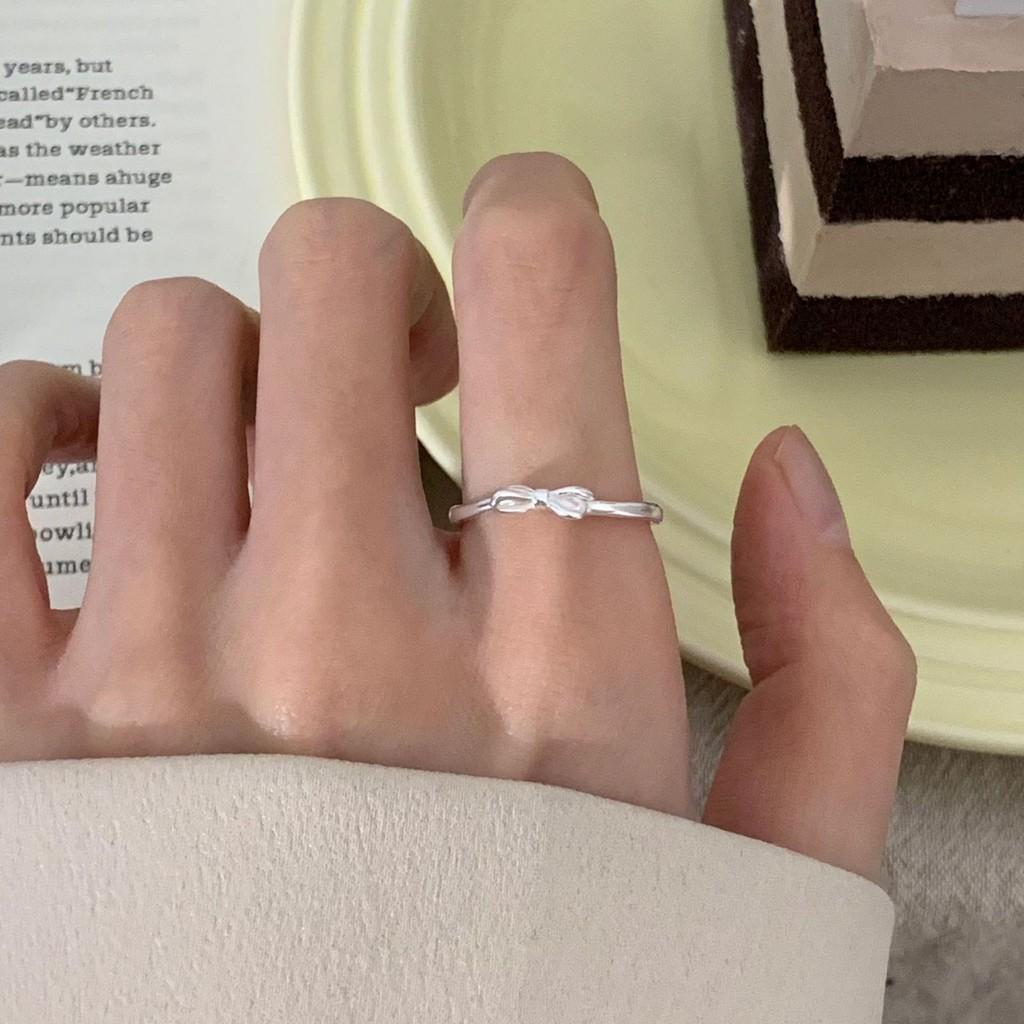 Simple Circle Unique And Heart Womens Ring Collection For Classic Stylish Looks