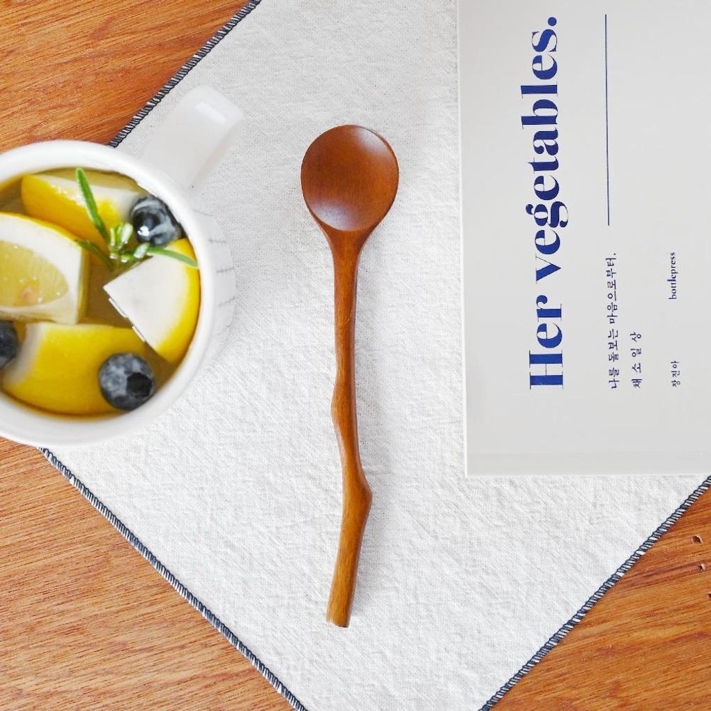 16cm teaspoon of Romwood twig