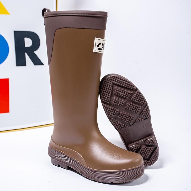 Tall rain shoes women's fashion rain boots outdoor waterproof shoes rubber shoes piled thickened waterproof boots