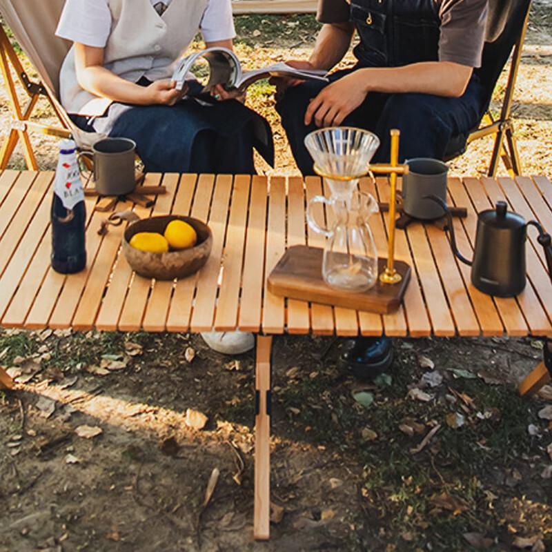Outdoor Solid Wood Roll-Up Camping Table