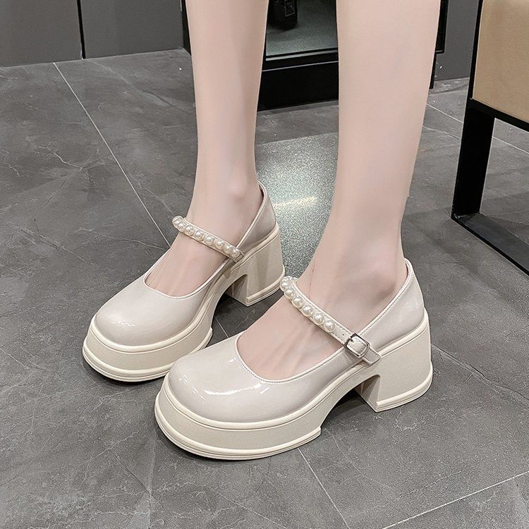 French casual leather shoes women's autumn 2025 new muffin platform Mary Jane single shoes with skirt Xiaoxiangfeng