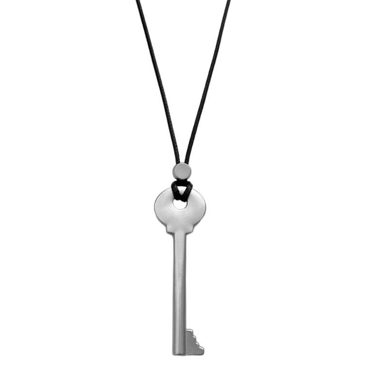 

Elegant Metal Key Charm Black Rope Necklace Stylish Layering Pieces For Everyday Wear серебряный