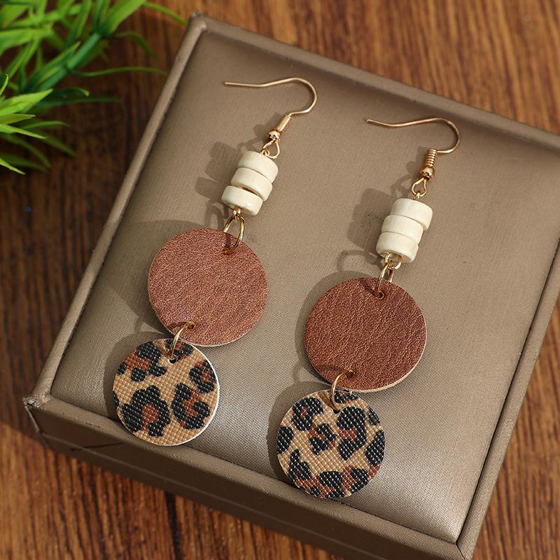Vintage Wooden Bead Leather Patch Dangle Earrings Western Style Niche Design Slim Face Elegant Commute Ear Accessories For Women