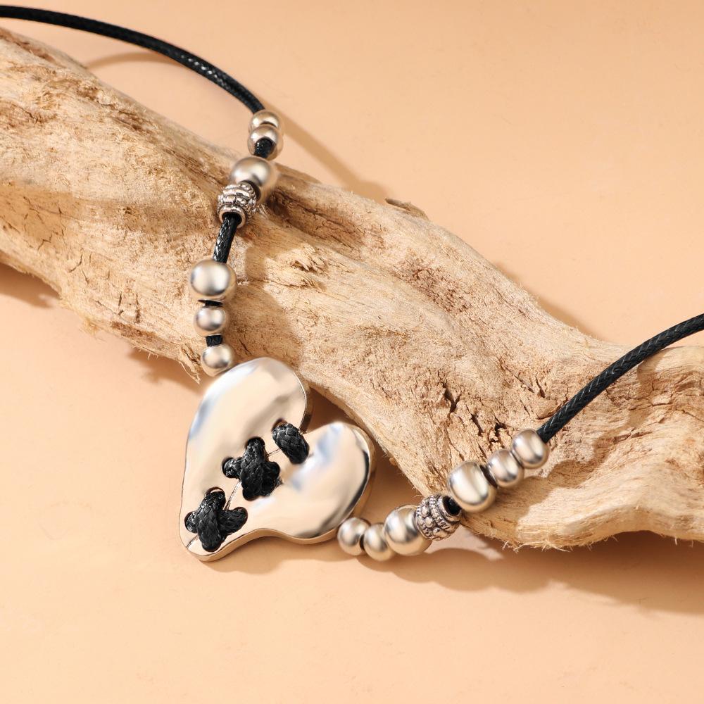 JMXD Bohemian Heart Pendant Wax Cord Necklace Vintage Retro Artistic Fashion Accessory Unique Design for Women