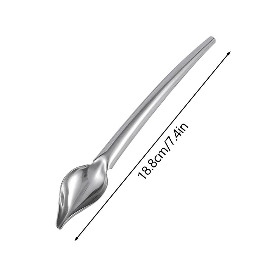 

1 Stainless Steel Chocolate Spoon - Elegant metal finish, durable and easy-to-clean design, ideal for mixing chocolate. серебряный