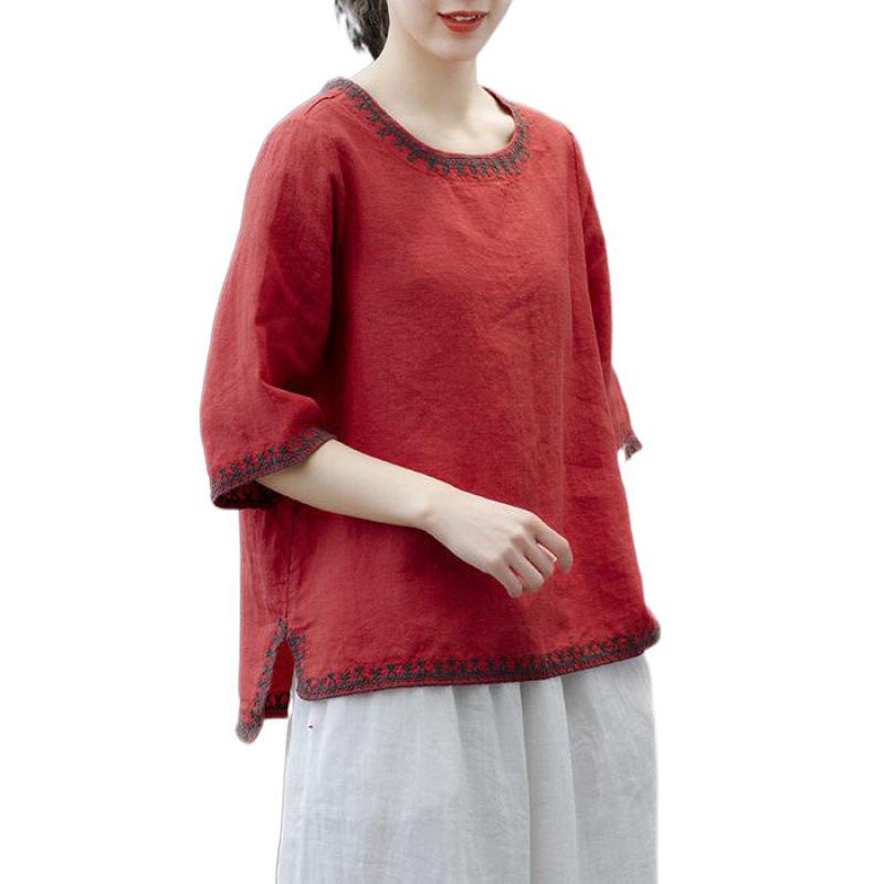 Retro Cotton Linen Embroidered Round Neck T-shirt with Five-Point Sleeves - Summer Plus Size Loose Fit for Women