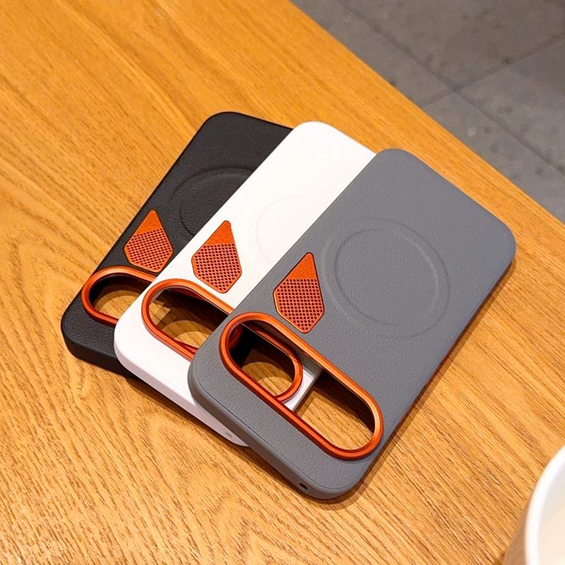 Magnetic Case For Google Pixel 10 Pro XL Vegan Leather Cover with Seperated Metal Button Camera Frame New Trendy