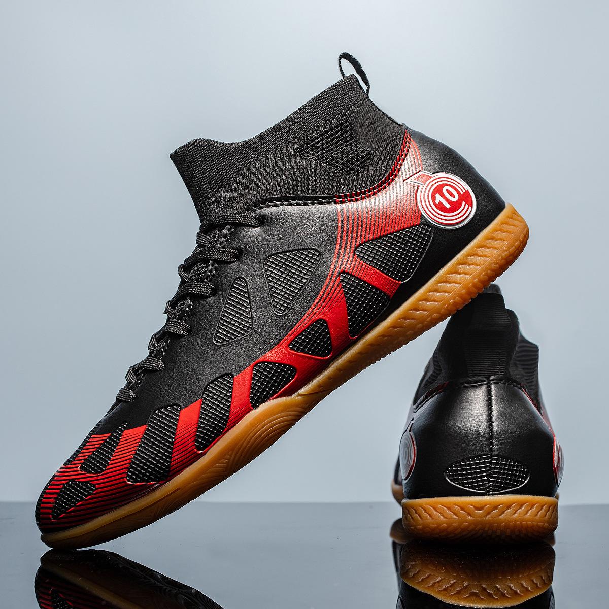 

New large-size football shoes, high-top beef tendon sole sneakers, large-size men s adult sports one piece. 46