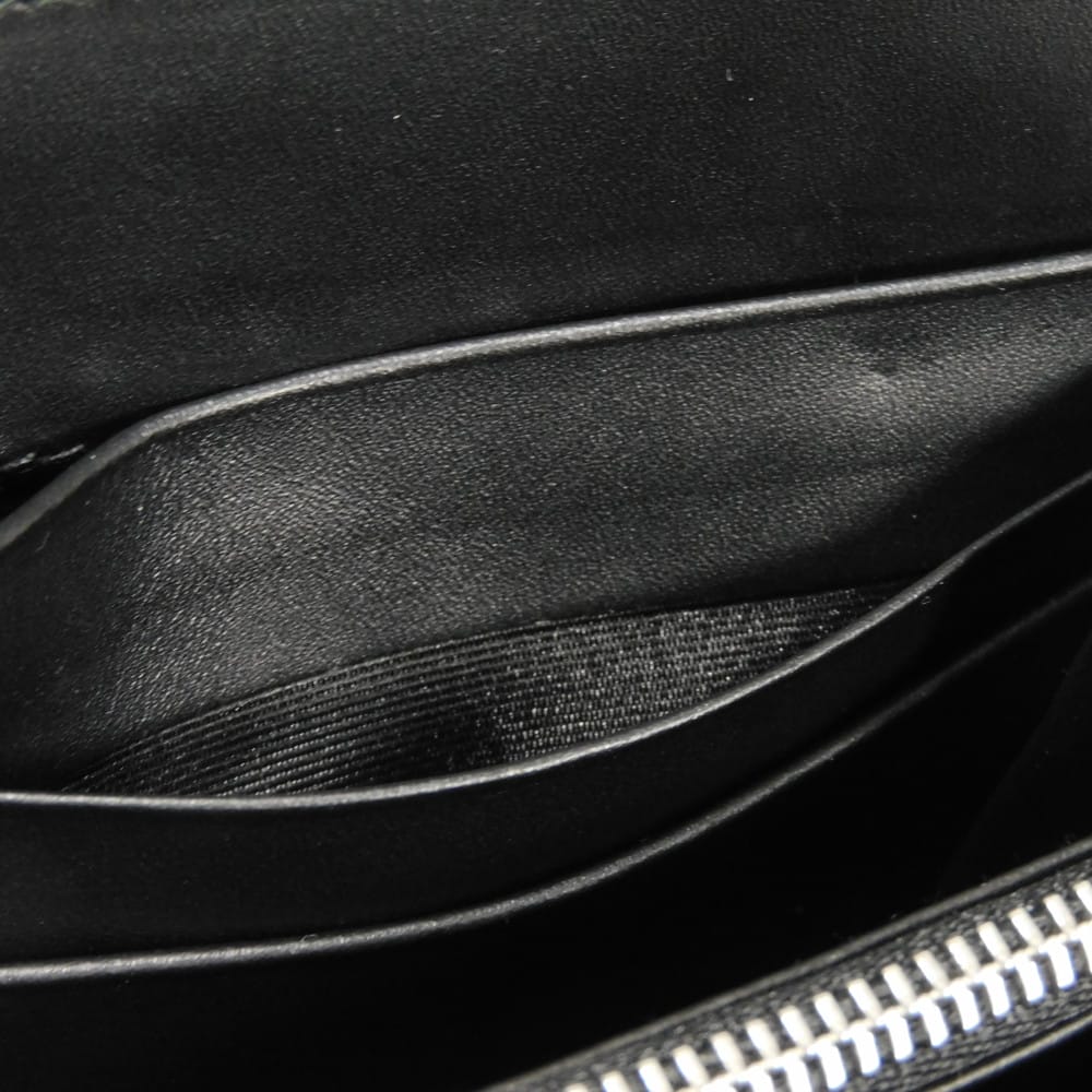 Used 12695 Zip Around Wallet 109N54.F13 7940 White Smooth Calfskin Zip Around Anagram Embossed Black Unisex from Japan