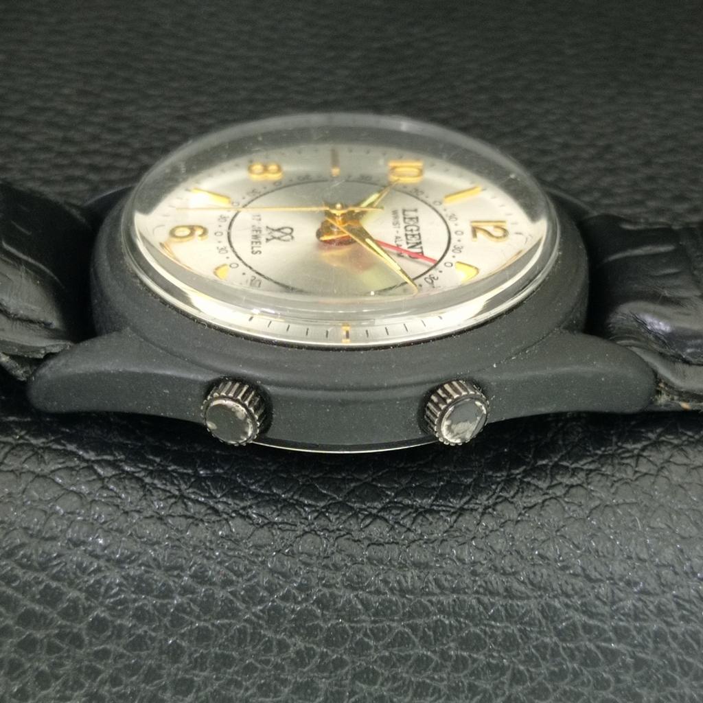 HAND-WINDING VINTAGE LEGEND SWISS MENS REFURBISHED ALARM WATCH A707530-1