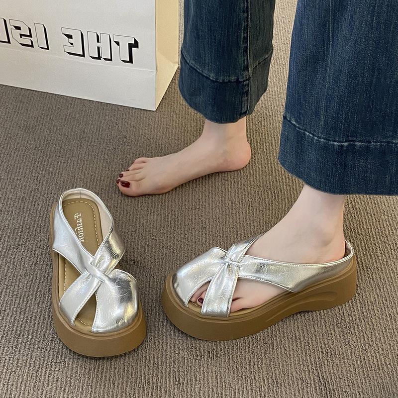 Height-increasing Thick-soled Mary Jane Shoes, Women's New Summer Outer Wear Fashionable and Versatile Casual Soft-soled Non-slip Bag Head Slippers