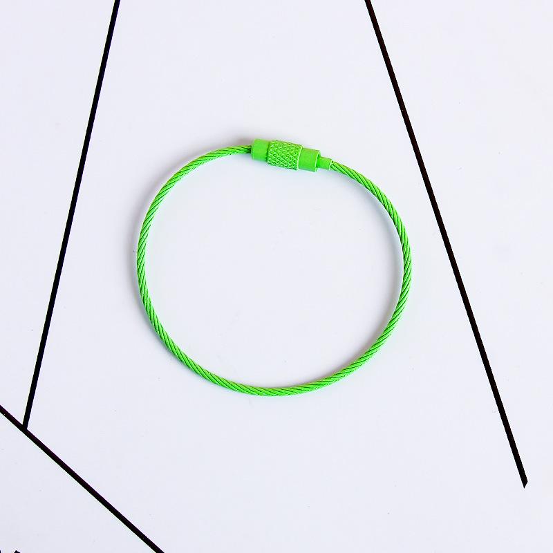 

Яркие и прочные багажные бирки - Легкая установка, Идеально подходят для путешественников, искателей приключений и часто летающих пассажиров - Идеальны для ежедневных поездок на работу, деловых поездок #1