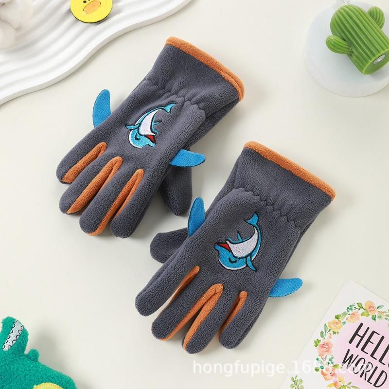 Children's men's and women's velvet autumn and winter Austrian velvet students riding skin-friendly outdoor warm and cold-proof cute cartoon gloves