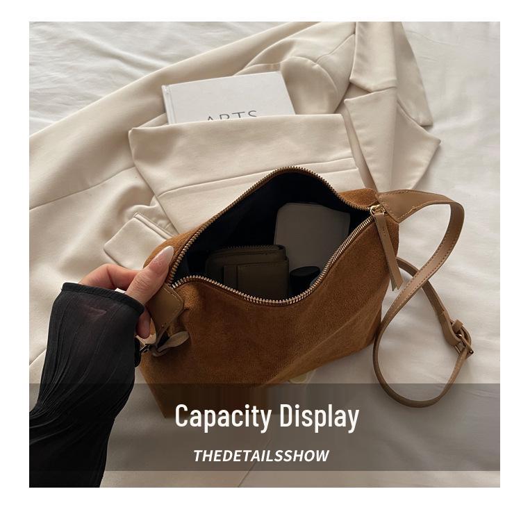 2025 Women's Retro Suede Versatile Crossbody Underarm Bag