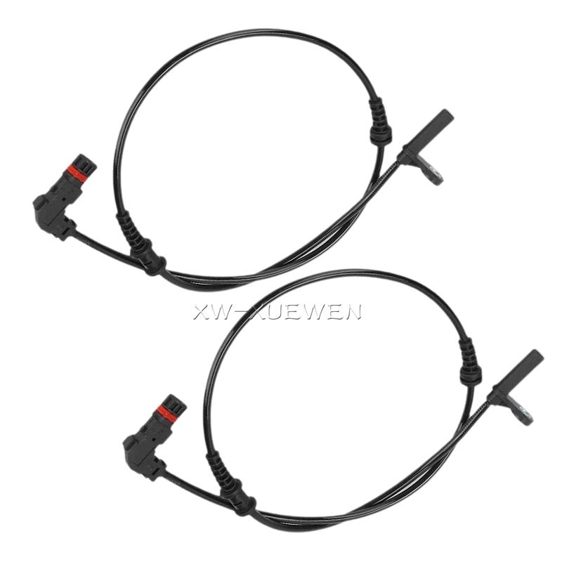 2pcs Front Right and Left ABS Wheel Speed Sensor A2045401817 2045401817 For Mercedes Benz W204 C63 AMG M156