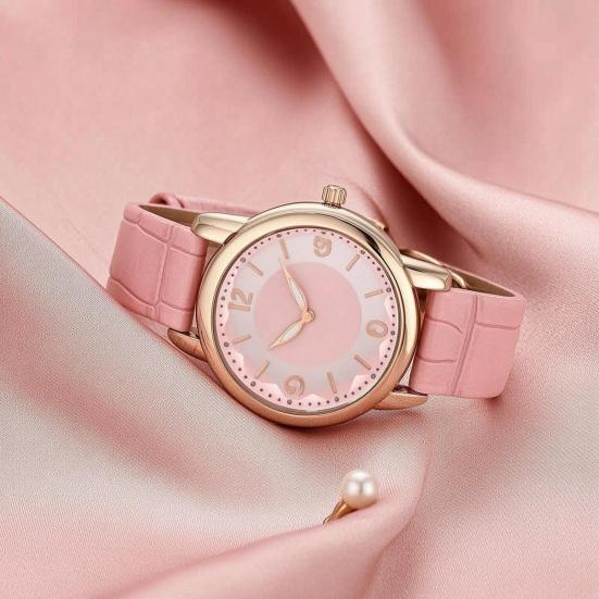 Einfaches Damenarmband Zierliche Uhr Elegante Analoge Quarz Uhr Luxus Damen Verstellbares Lederarmband Armbanduhr Gut ablesbar für den täglichen Weg zur Arbeit Prüfung