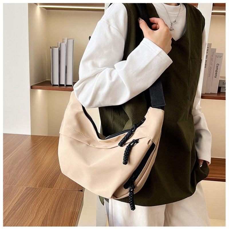 Fashion Casual Dumpling Bag Commuter Large Capacity Crossbody Bag Student Versatile Lightweight Class Shoulder Bag