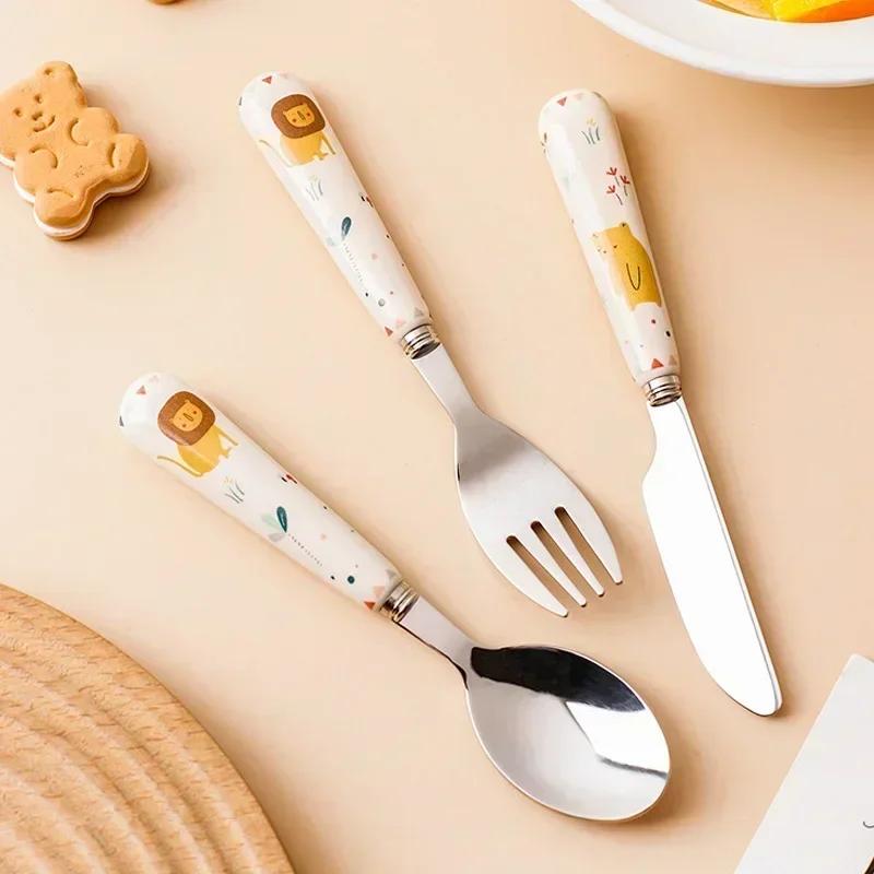 

3 шт./лот Дитячий набір ложка-виделка Нержавіючі столові прибори Дитячий посуд Тренувальна ложка Посуд для годування М які кухонні аксесуари