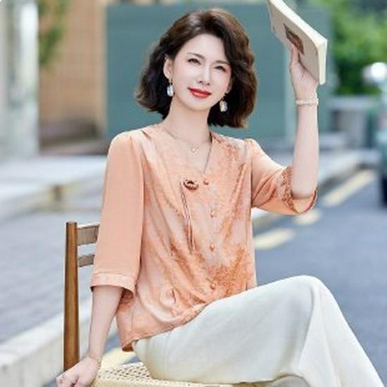 

Popular Women s Chiffon Top: Stylish Spring/Summer Three-Quarter Sleeve Shirt for Middle-Aged and Elderly Moms 5XL оранжевый