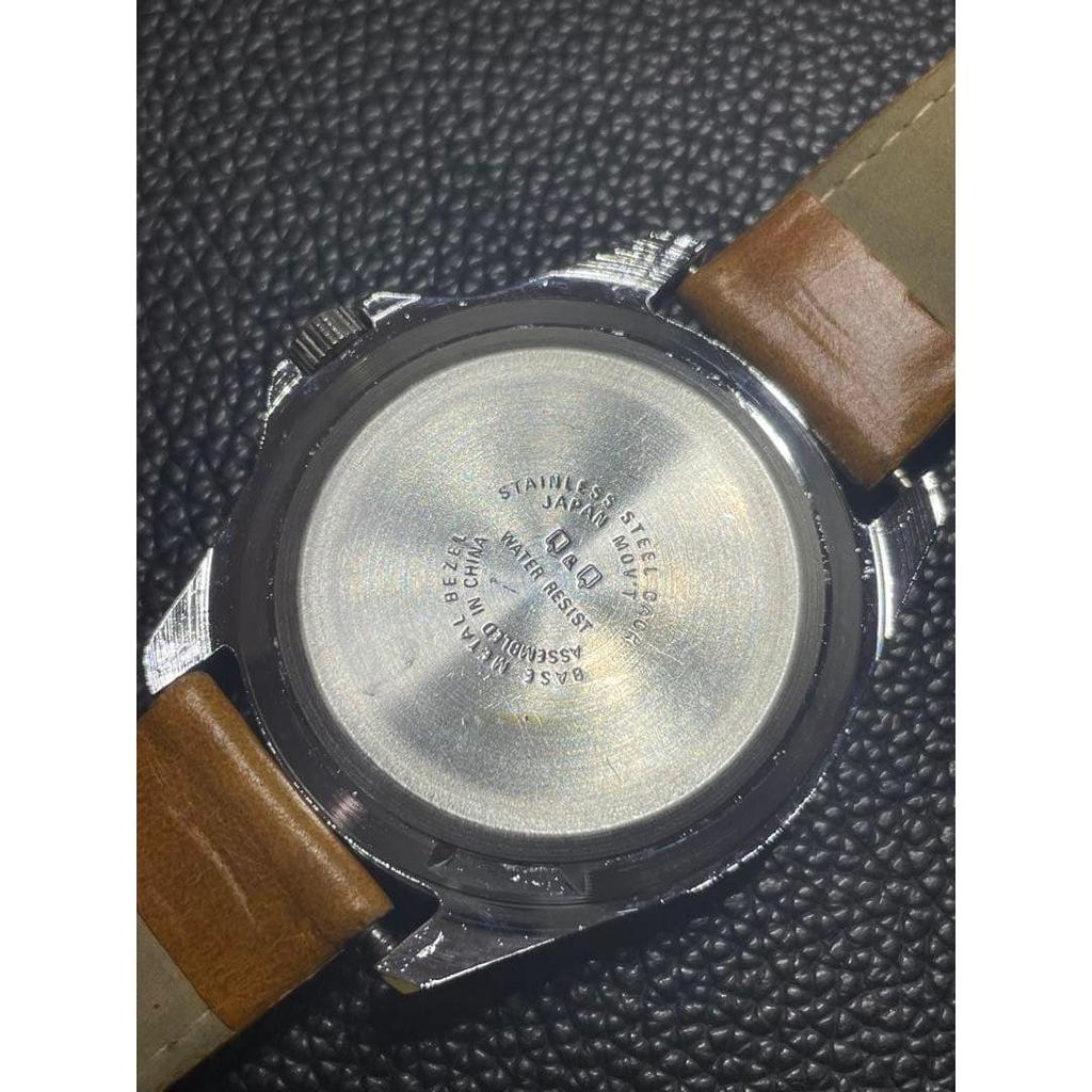 Used Q&Q QUARTZ 5 BAR WATER RESIST Men's Watch
