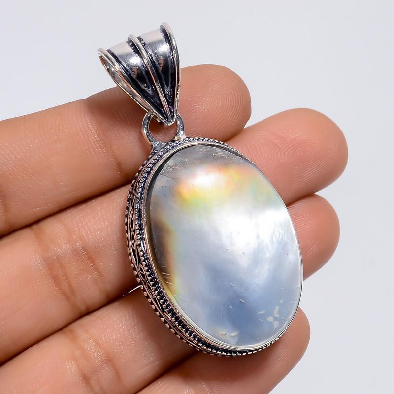 

Awesome Top Grade Qualite 100% Natural Mother Of Pearl Oval Shape Vintage Style Handmade Jewelry 925 Steling Silver Pendant 2 WSJ-4895 2